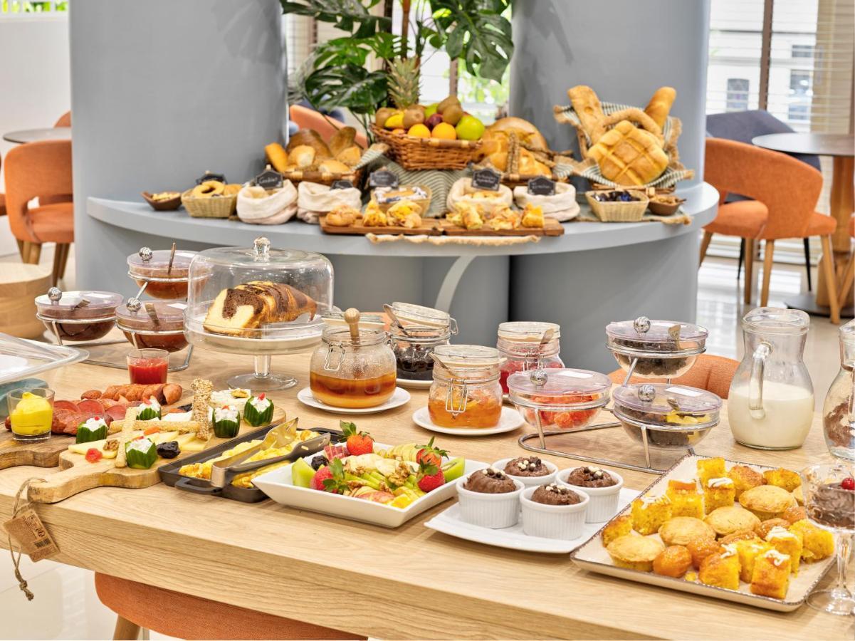 Phidias Piraeus Hotel Luaran gambar